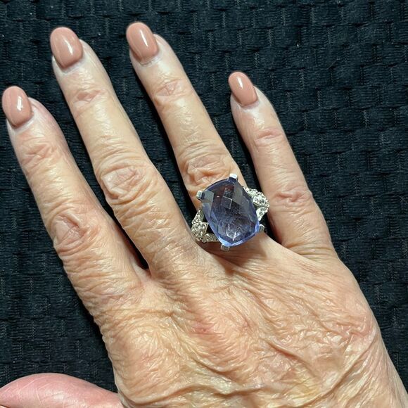 Vintage Tanzanite Purple Faceted Stone with Inlaid Crystal and 925 Sterling Silv - Picture 5 of 5
